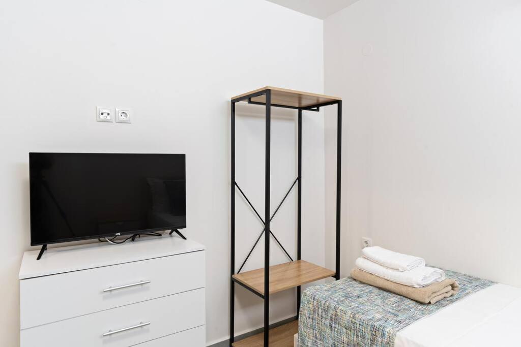 Sofia Suite, A Seafront Hideaway ! Panormos  Bagian luar foto
