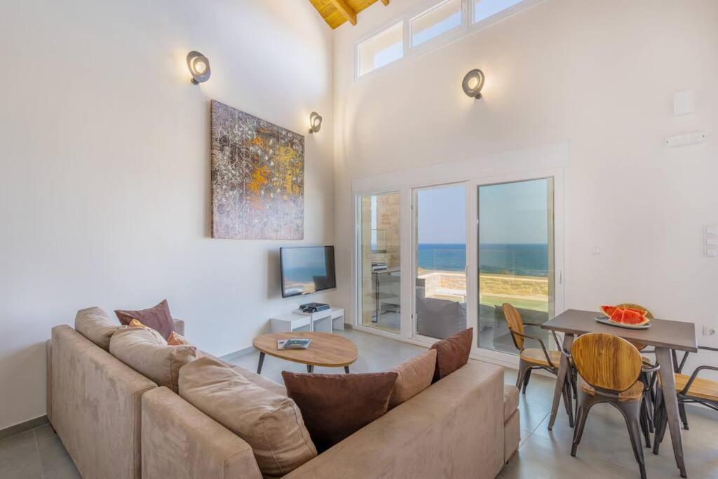 Sofia Suite, A Seafront Hideaway ! Panormos  Bagian luar foto