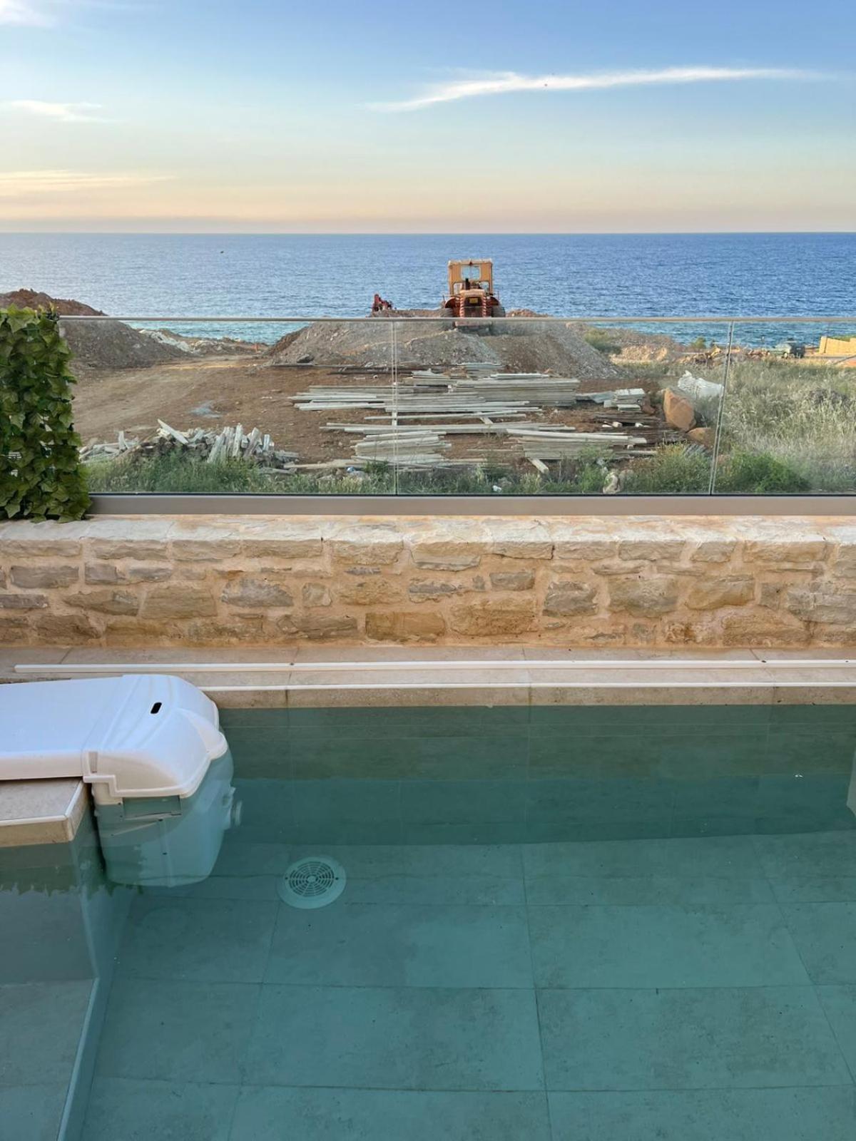 Sofia Suite, A Seafront Hideaway ! Panormos  Bagian luar foto